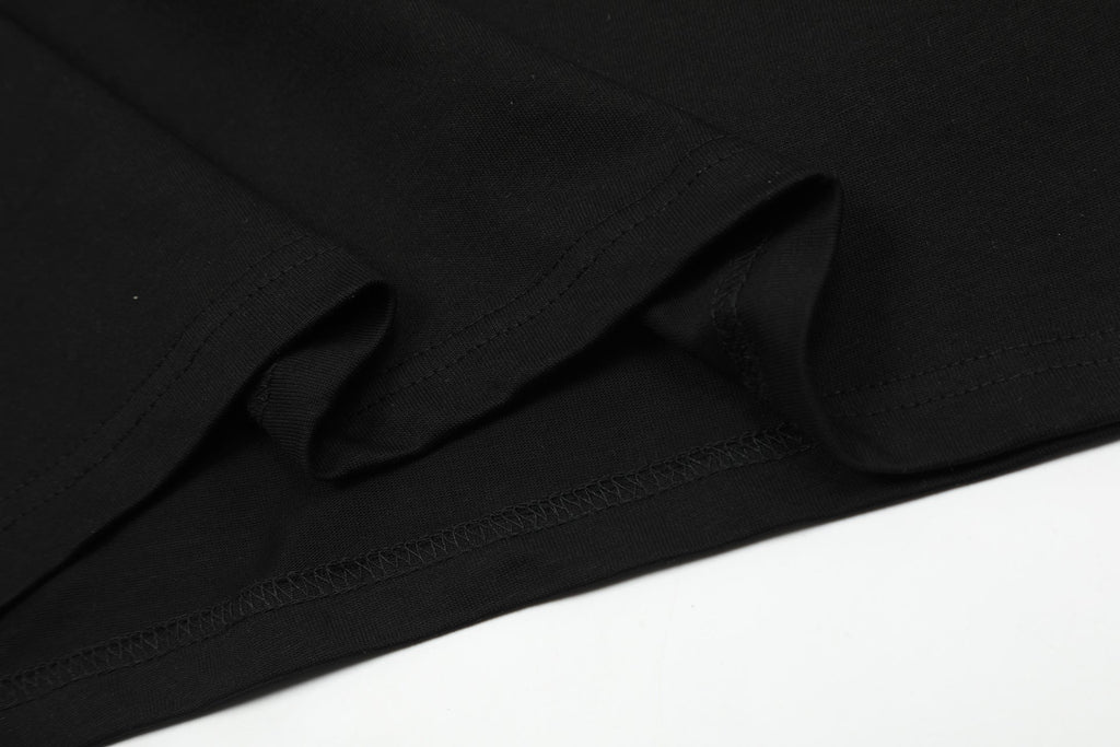 Off-White Cashew Flower Arrow Pattern T-Shirt