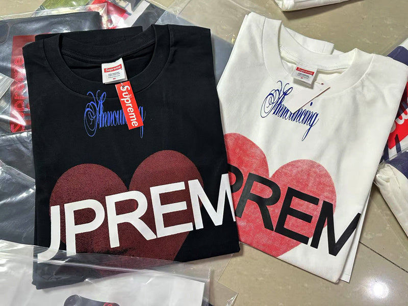 Supreme 25SS Announcing Tee — Black / White