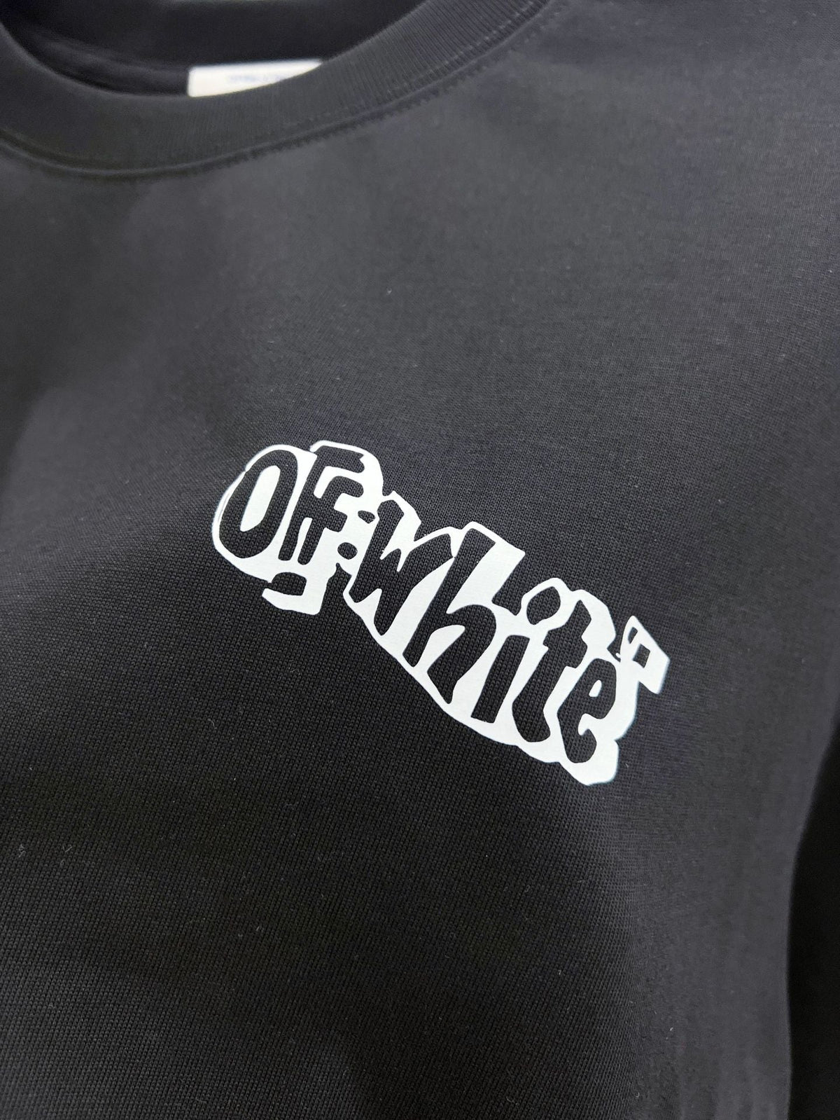 Off-White Arrow Print T-Shirt — Grey / White / Black