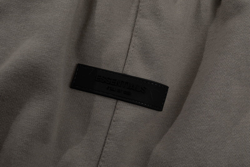 Fear of God Essentials Shorts – Milky White / Gray