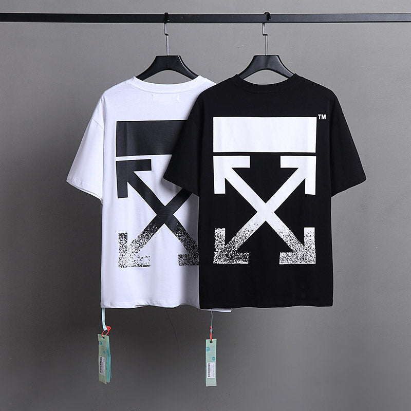 OFF-WHITE Black & White Printed Arrow Pattern T-Shirt
