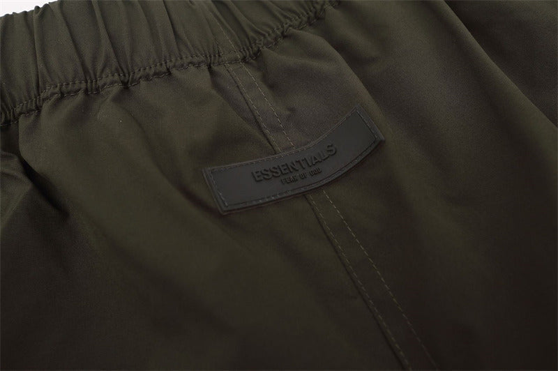 Fear of God Essentials Shorts – Khaki / Yellow